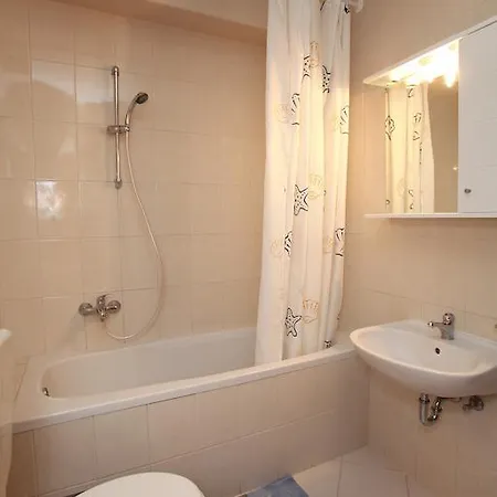 Marina Apartman